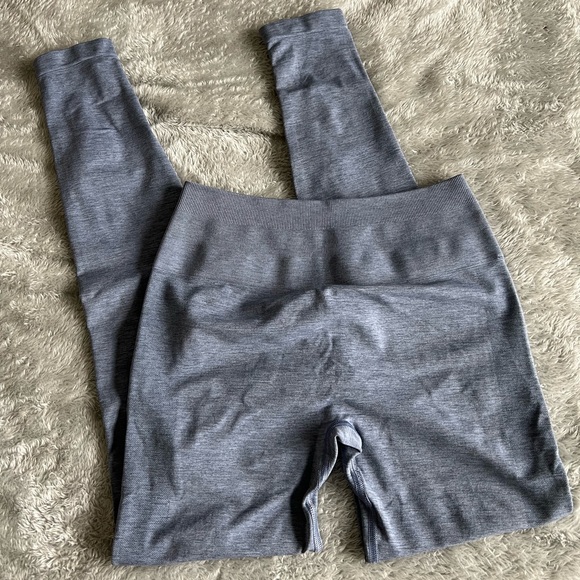 Alphalete amplify leggings - Picture 3 of 5